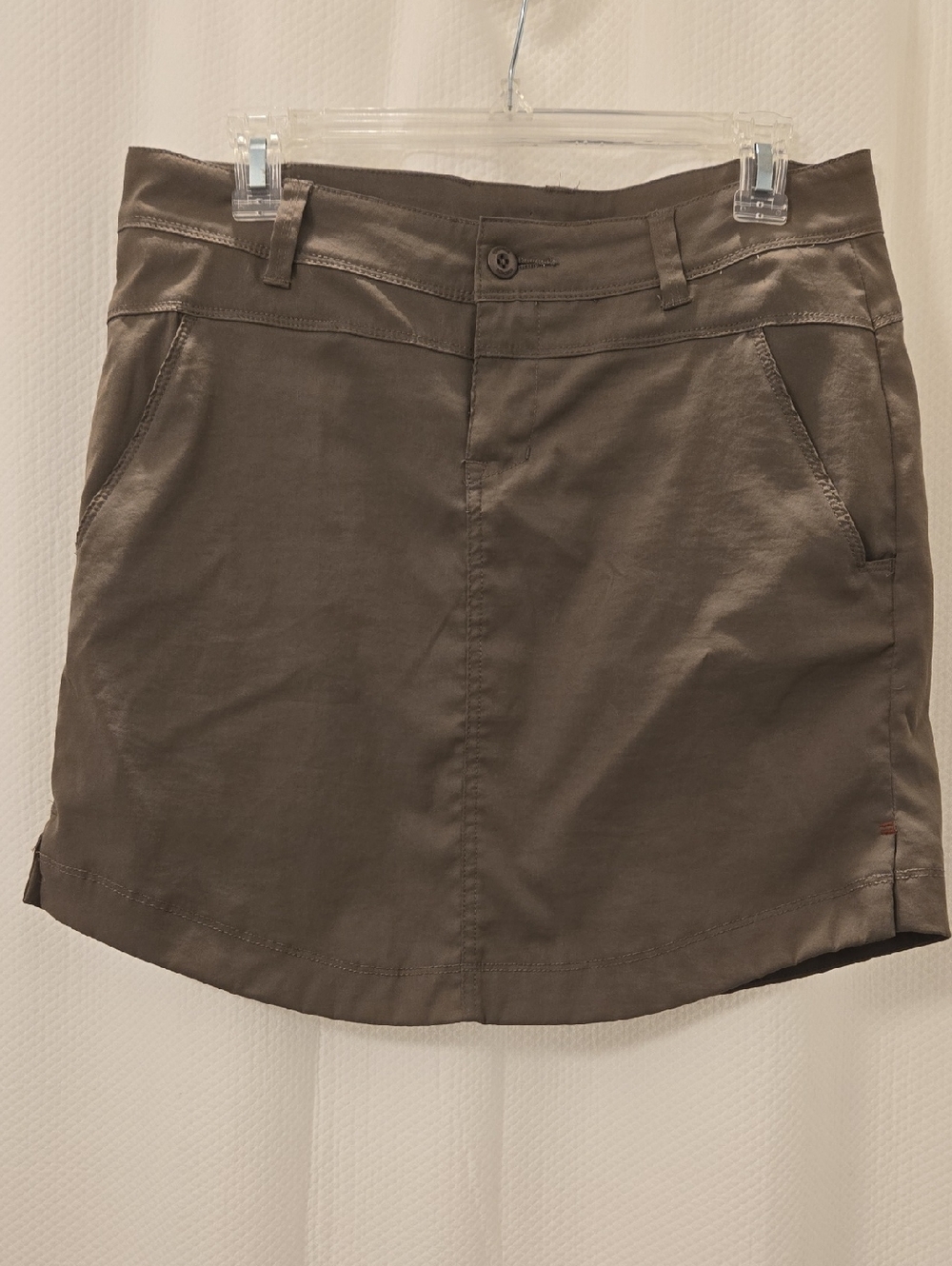 Toad&Co Olive-Brown Mini Skirt with Front Pockets